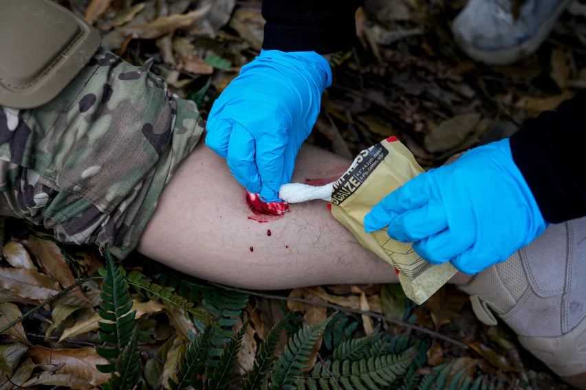 Kompresszált géz – vákuumcsomagolt vérzéscsillapító kötszer (Rhino Rescue)